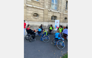 Le Val de Seine Basket aime le handibasket