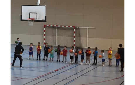 Fête des petits basketteurs